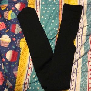 Size small/ medium  fleece lined footed leggings